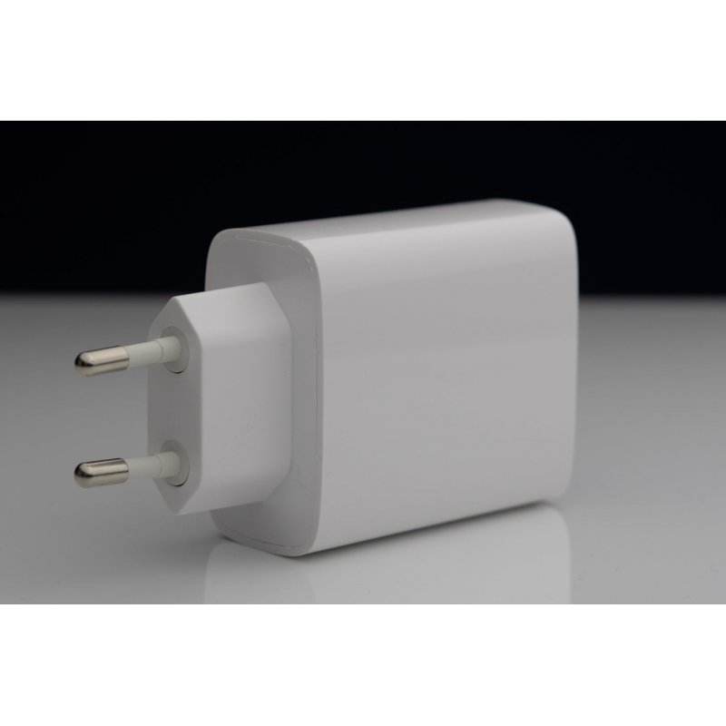 XtremeMac XWH-SPC30-03 mobile device charger Smartphone, Tablet White AC Fast charging Indoor