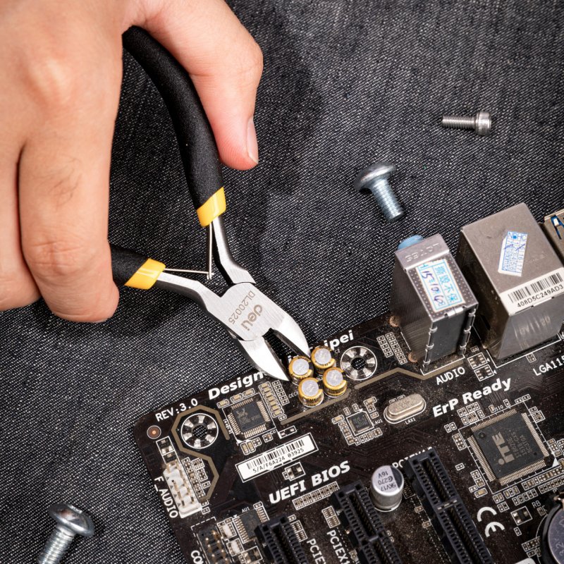 Mini Pliers 5" Deli Tools EDL20025 (yellow)