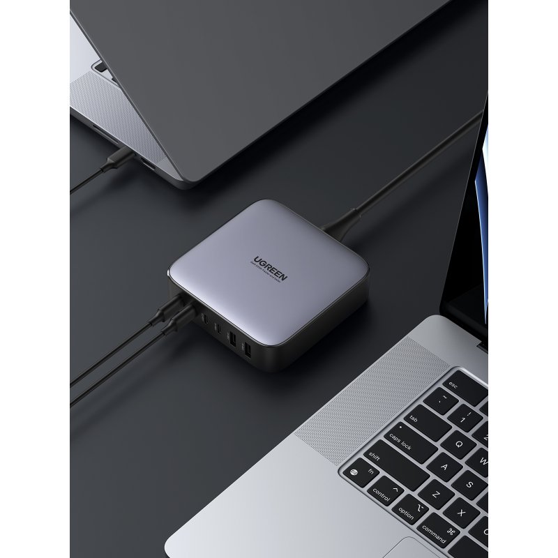 Ugreen 40914 Nexode 200W GaN Desktop USB-C USB-A Charger