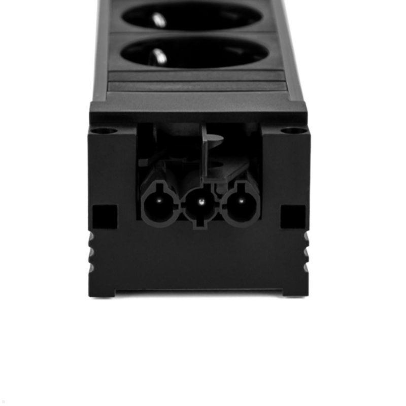 Bach STEP BASE 5xSchuko 3 GST18       bk