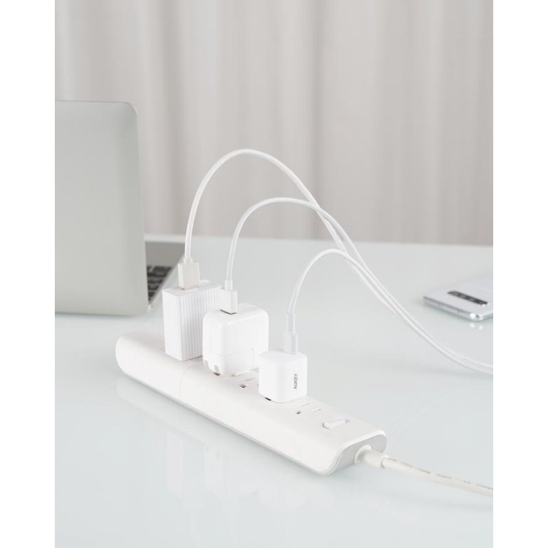 Aukey - Chargeur USB-C PD 20W PA-B1-WT Omnia Mini Blanc