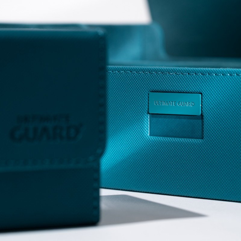 ULTIMATE GUARD Superhive 550+ Xenoskin Monocolor Boîtier