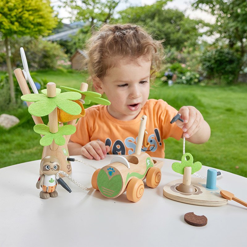 Hape Bäume pflanzen mit dem E-Auto  E3417