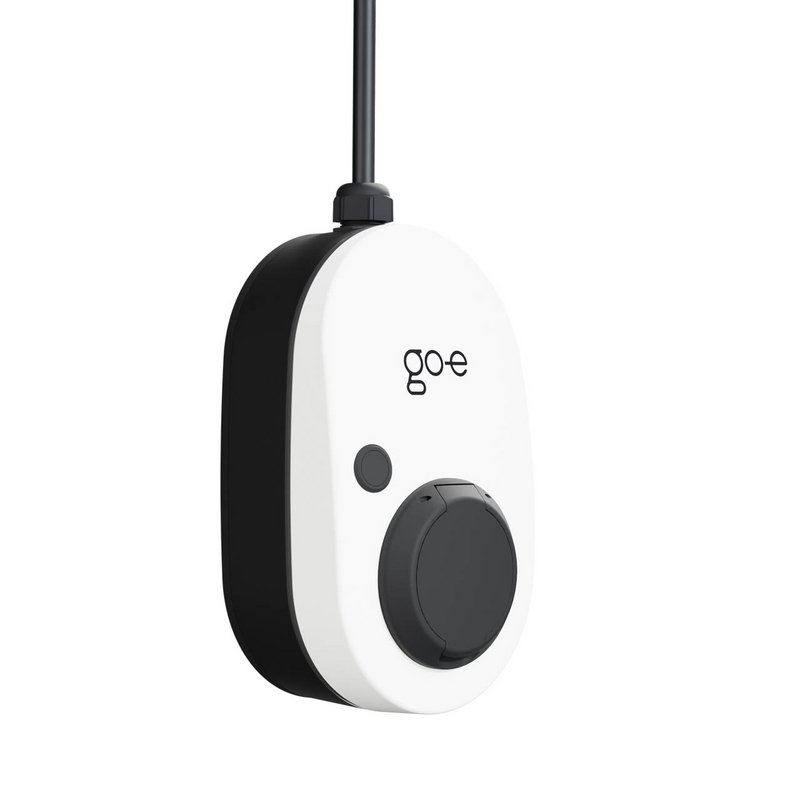 go-e Gemini White Wall 3