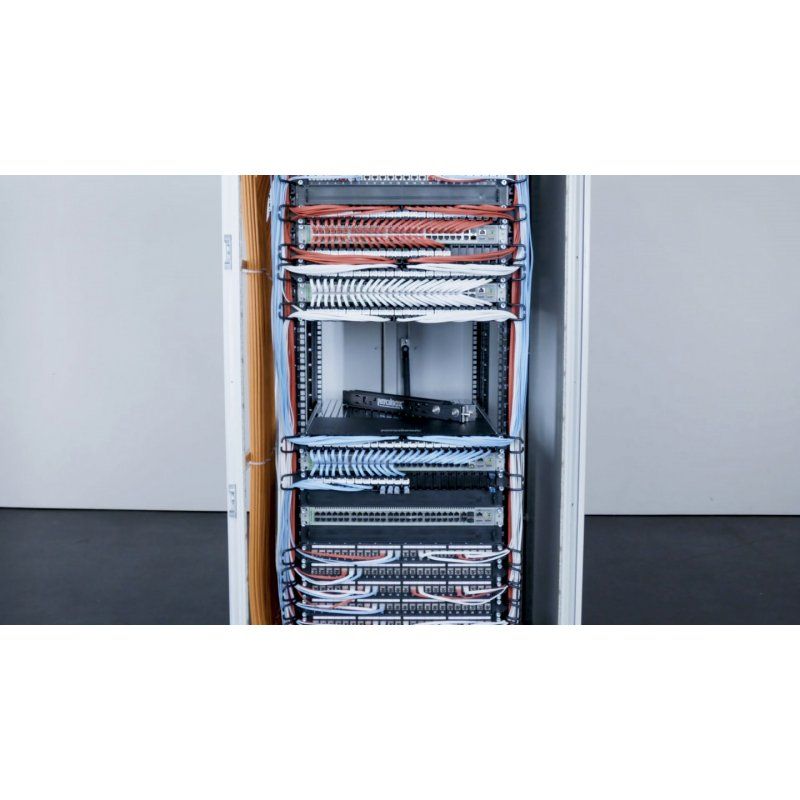 PATCHBOX 365 24 CAT6A STP GREY 0.8m