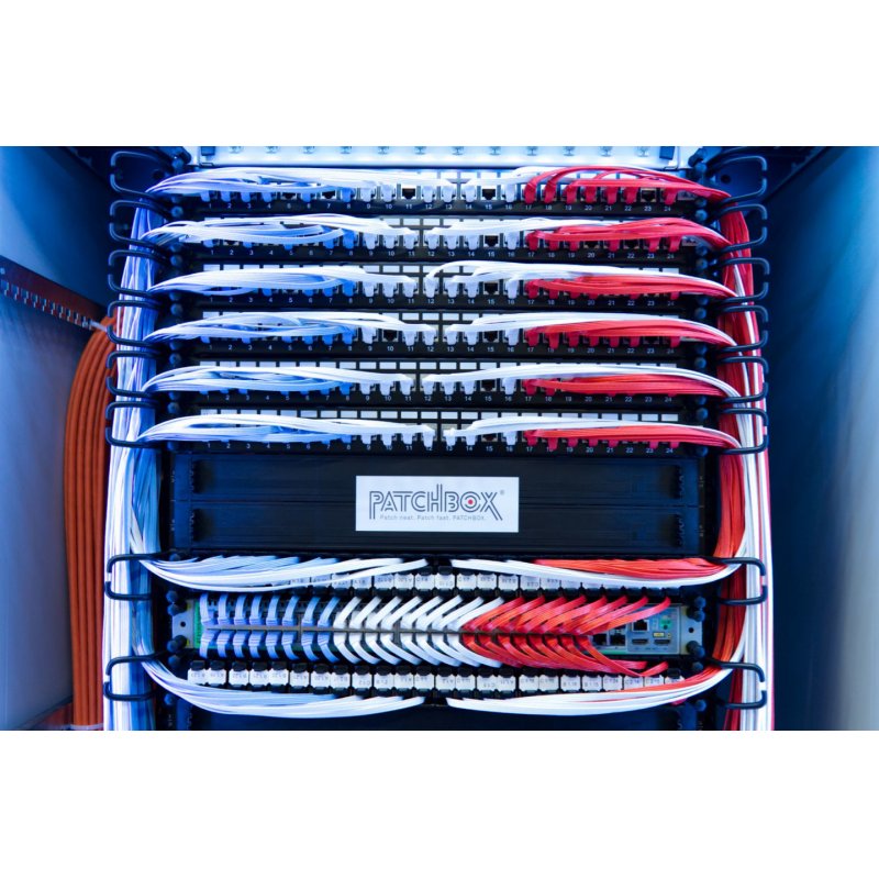 PATCHBOX PBCX8K cable organizer Rack Cable holder Black 4 pc(s)