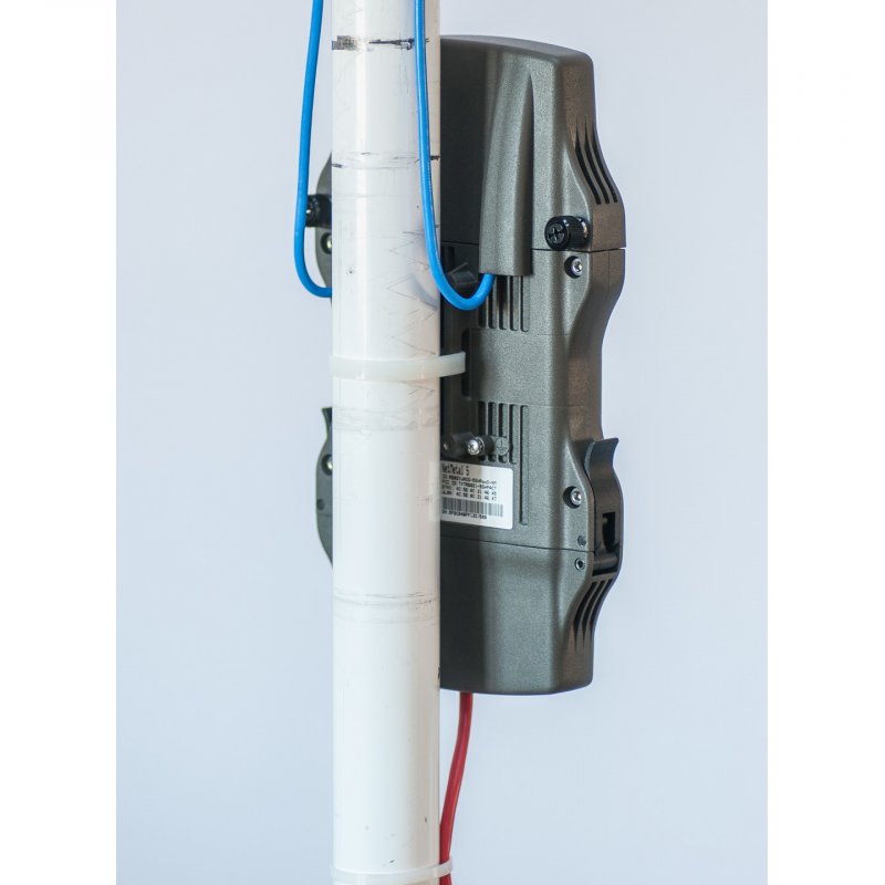 Mikrotik NetMetal 5 Connexion Ethernet, supportant l'alimentation via ce port (PoE)