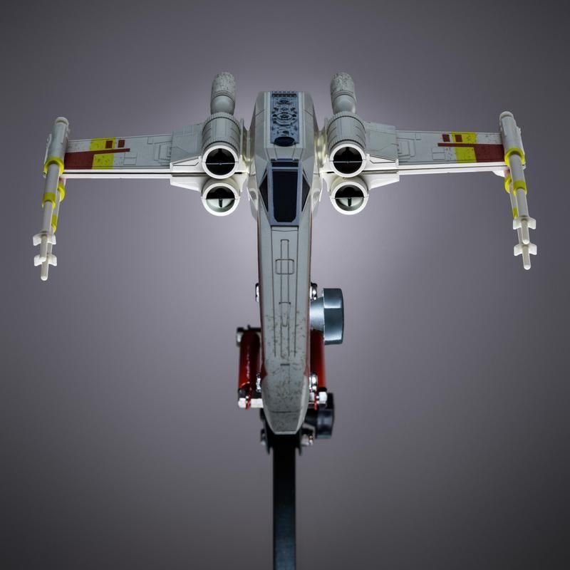 STAR WARS - X Wing - Lampe de bureau
