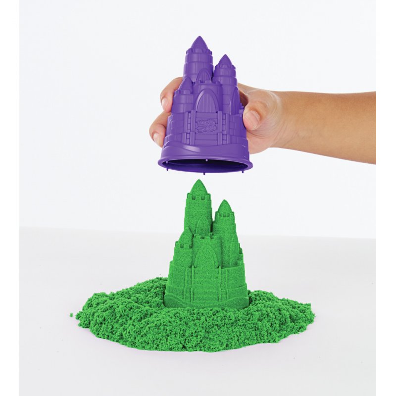 Kinetic Sand Sandbox Set, 1lb Green Play Sand, Sandbox Storage, 4 Molds and Tools, Sensory Toys for Kids Ages 3+