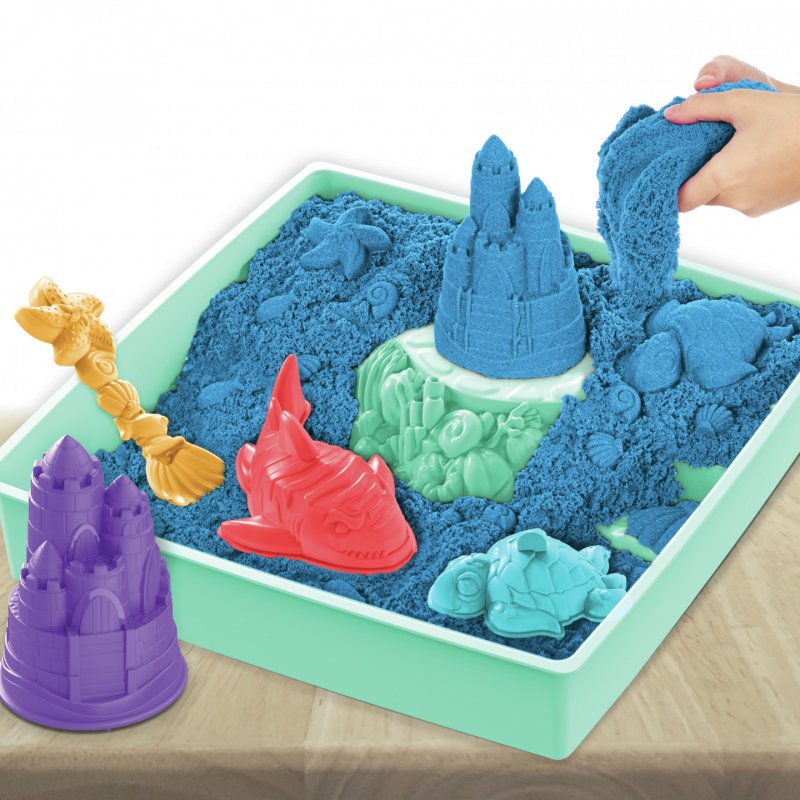 Kinetic Sand Sandbox Set, 1lb Blue Play Sand, Sandbox Storage, 4 Molds and Tools, Sensory Toys for Kids Ages 3+