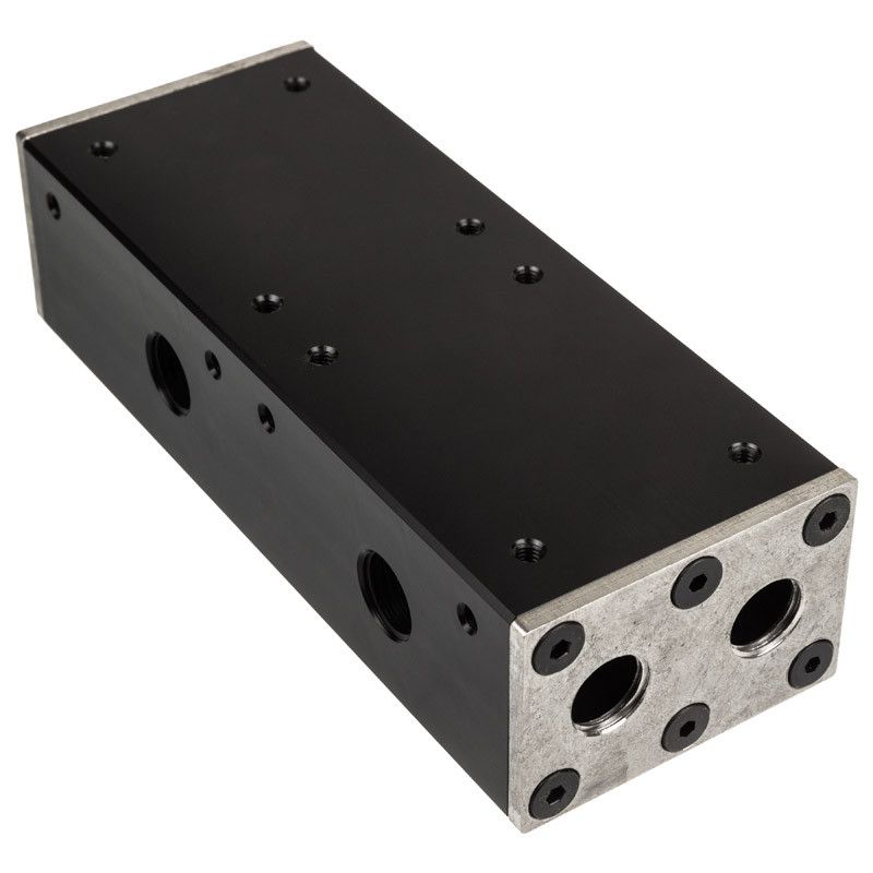 EK Water Blocks compatible EK-Pro Manifold 2CPU 2GPU Verteiler - Acetal, schwarz