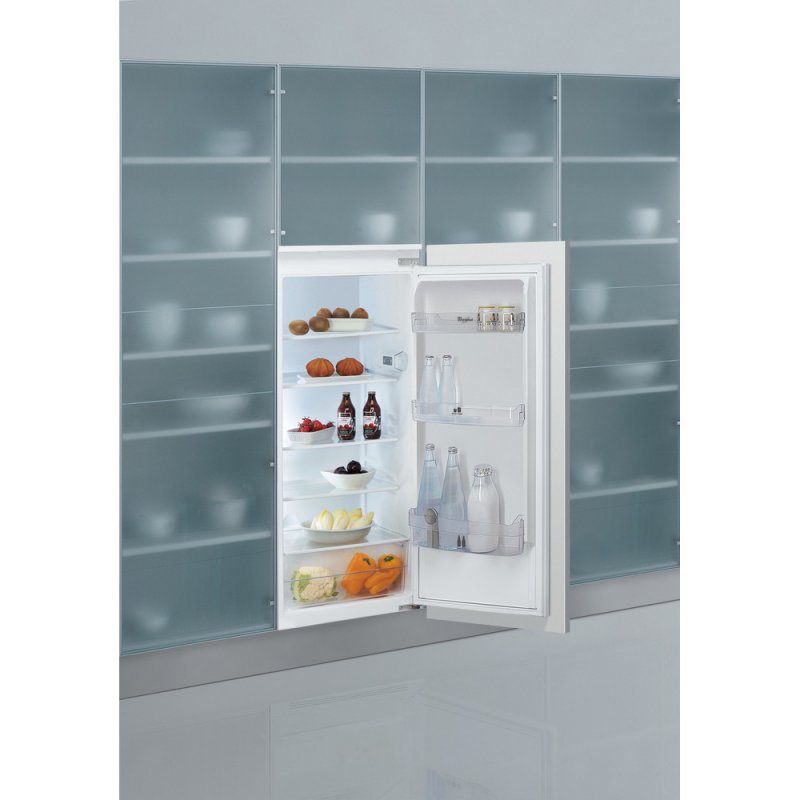 Whirlpool ARG 8502 fridge Built-in 209 L E White