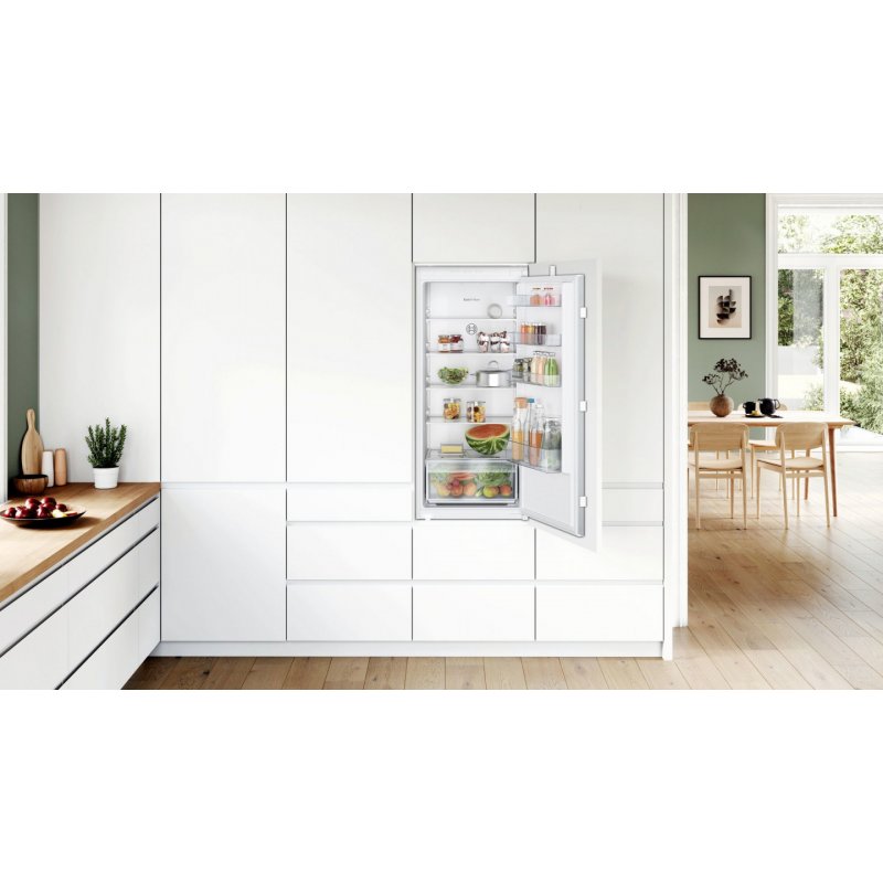 Bosch Serie 4 KIL42VFE0 combi-fridge Built-in 187 L E White