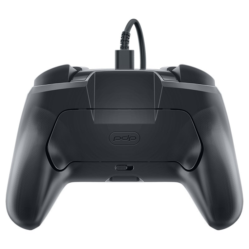 Switch Breath of Wild Faceoff Deluxe Wired Pro Controller