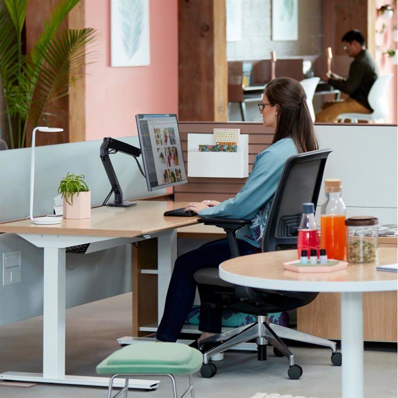 Ergotron MXV Series 45-508-224 monitor mount / stand 86.4 cm (34") Black Desk