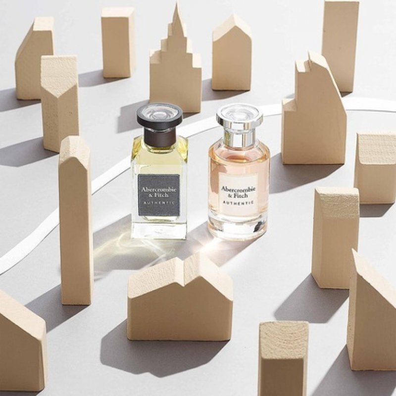 Abercrombie &amp Fitch Authentic Eau De Parfum Spray 50ml