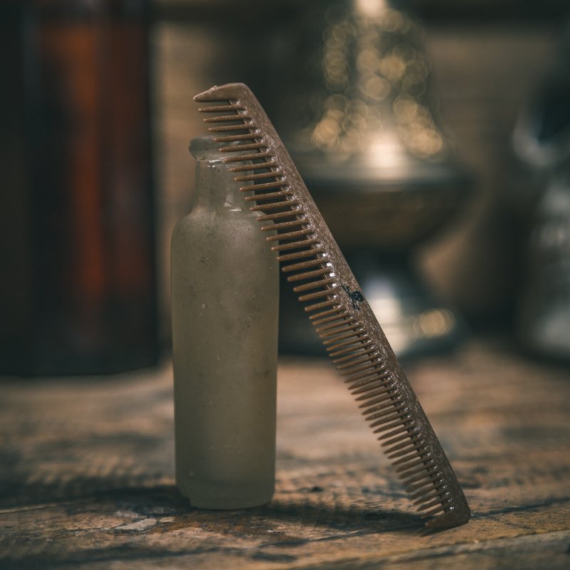 The Bluebeards Revenge BBRBRDCOMB brosse à cheveux et peigne Adulte Peigne pour cheveux Marron 1 pièce(s)