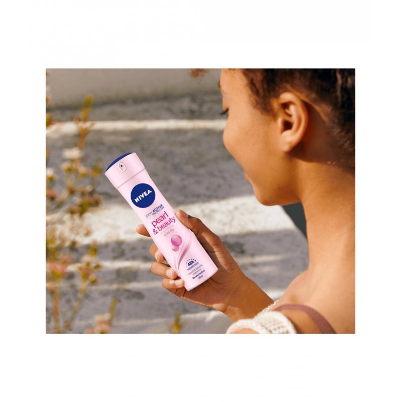 Nivea Pearl & Beauty Women's Deodorant Spray 150ml