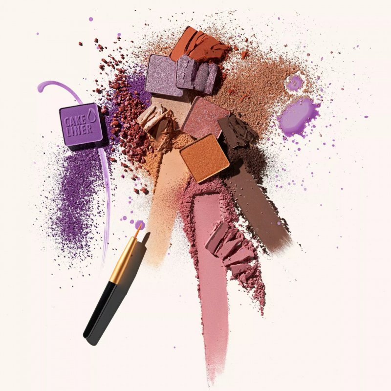 Catrice Colour Blast Eyeshadow Palette 010 Gorgeous Plums Neutrals and Reds with Water Activated Cake Liner Vegan and