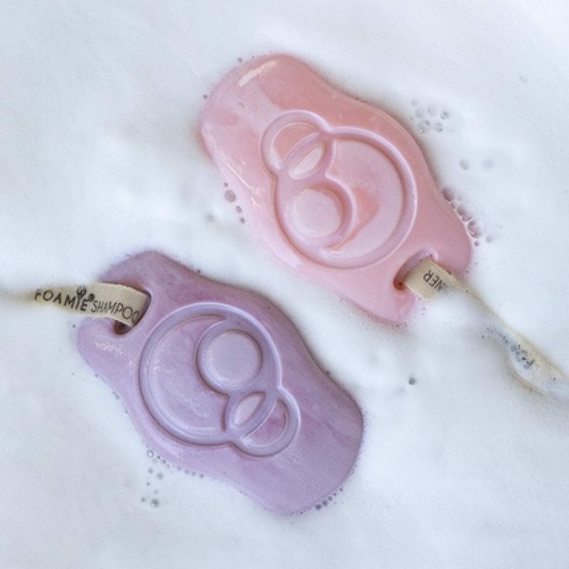 Foamie Solid Conditioner 80g for Fine and Dry Hair - Provides More Volume with Açaí Berries and Almond Extracts -