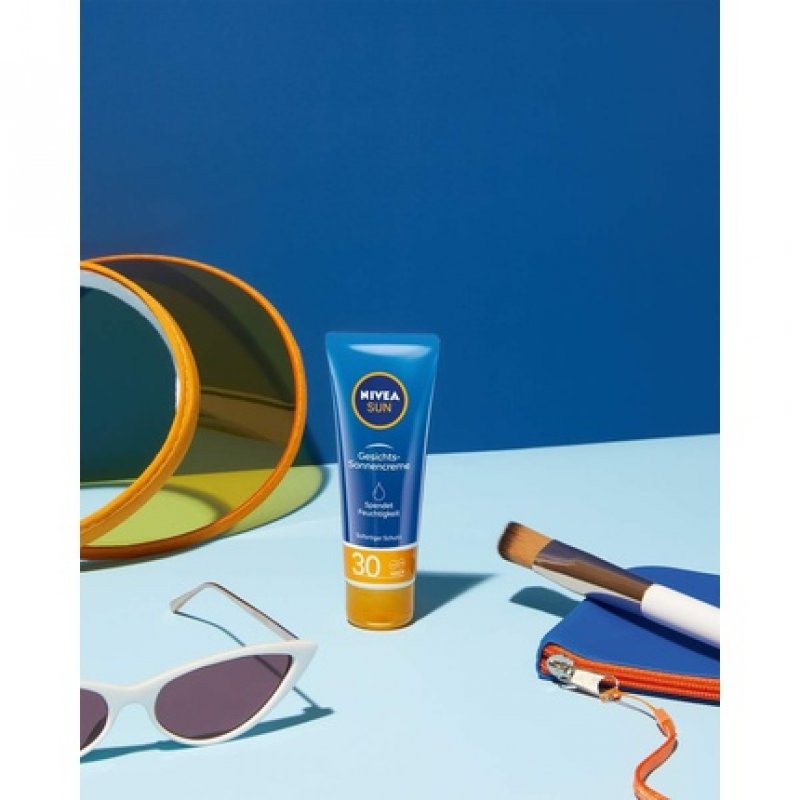 NIVEA Sun Protection & Care Face Sun Cream with SPF 30 50ml