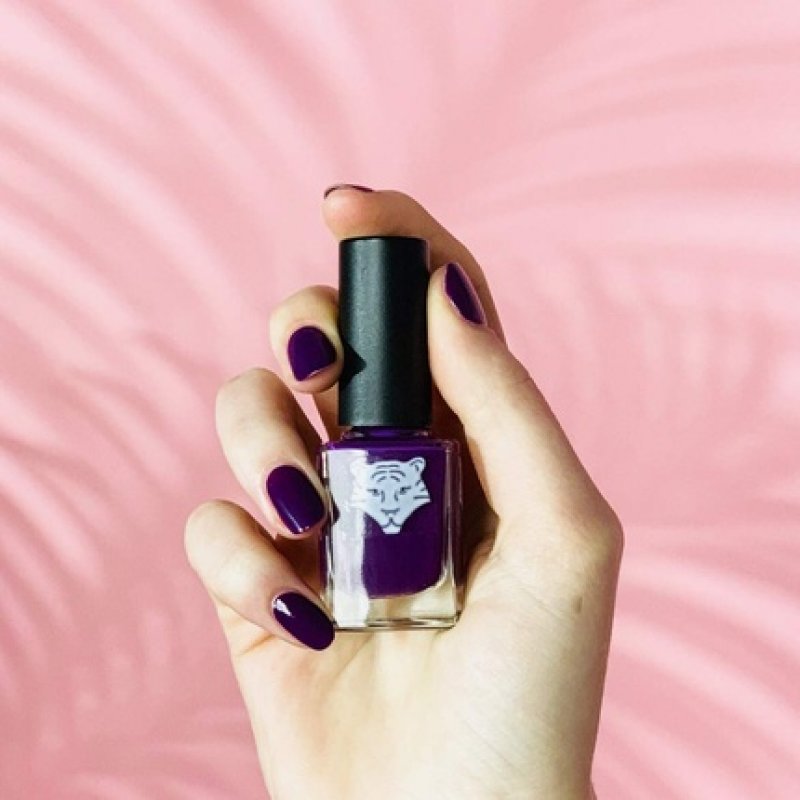 ALL TIGERS Vegan and Natural Nail Polish - Color: Violet 299 Walk The Talk - Long Lasting Glossy Finish