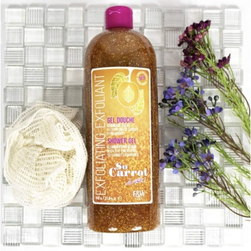 Fair and White So Carrot Body Scrub Body Wash 31.8 Floz 940ml