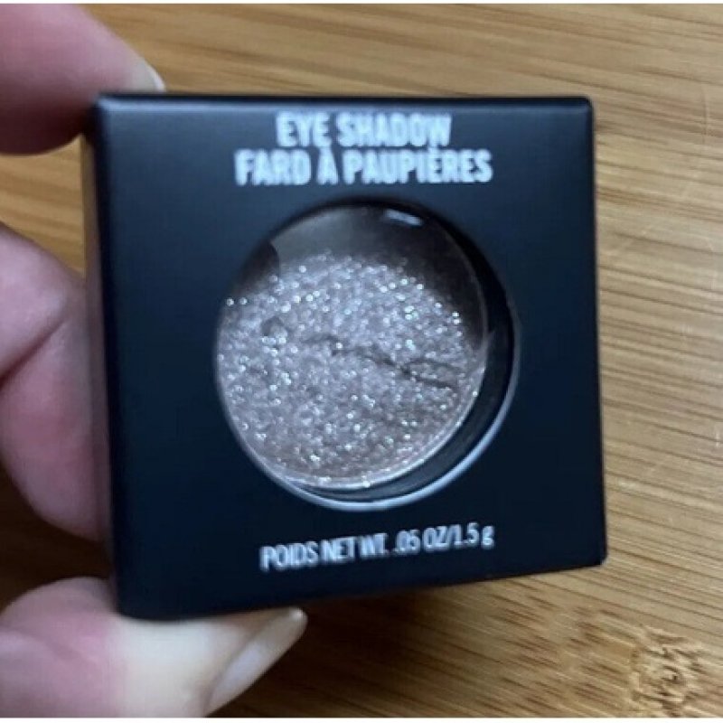 Mac L.E.S. Artiste Frost Eye Shadow 1.5g