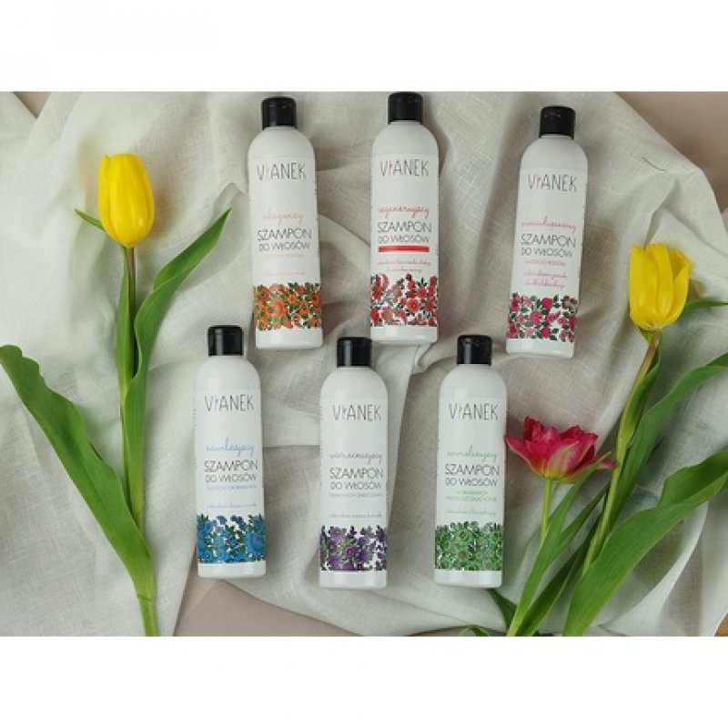 VIANEK Nourishing Anti-Dandruff Shampoo 300ml