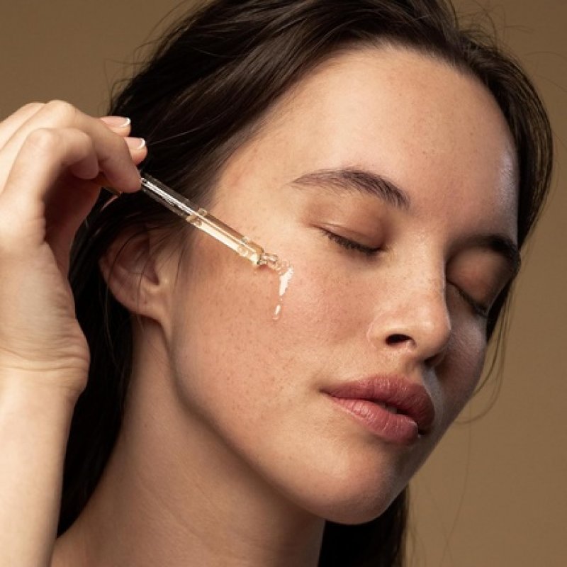 Antipodes Eve Bio-Retinol Line Reduction Serum Vitamin A Collagen Serum with Cacay Oil and Bakuchiol 30ml