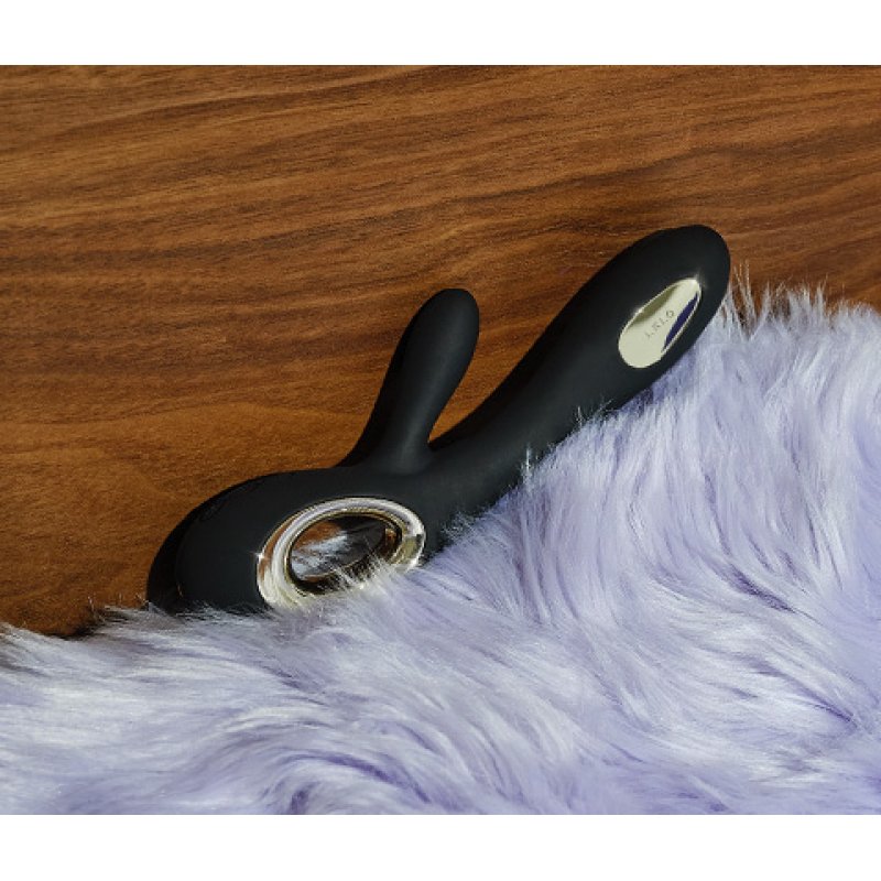 Lelo Soraya Wave Rabbit Vibrator With Unique Wavemotion Technology For