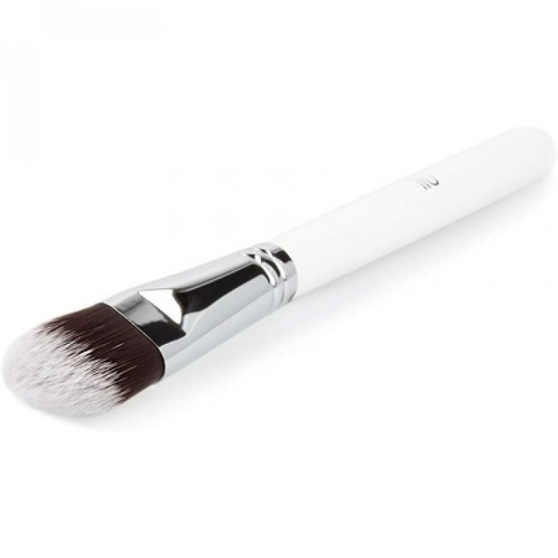 T4B 100 Series ILU Kabuki Flat Brush for Face Makeup White (113)