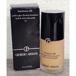 Giorgio Armani Luminous Silk Perfect Glow Flawless Foundation 7.8 Tan Olive