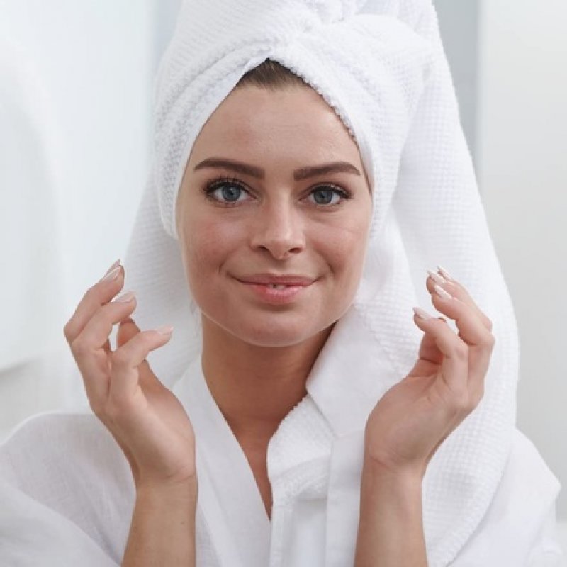 100% Vegan Anti-Aging Serum with Hyaluronic Acid, Peptides, and Caffeine 30ml - for Face and Eye Area