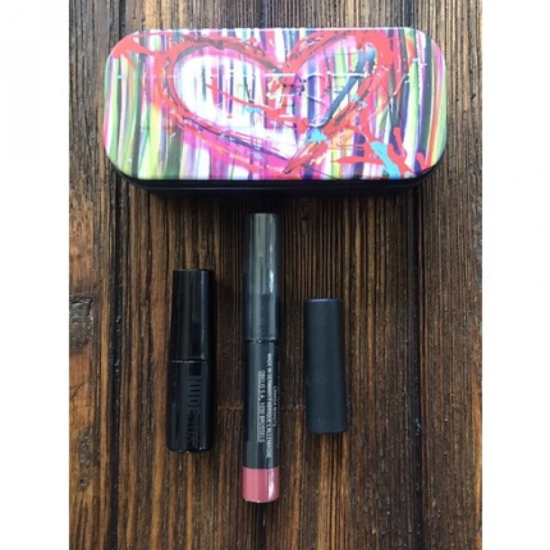 NudeStix Sin Cream Lip Cheek Pencil Travel Size 2.5g with Holiday Case