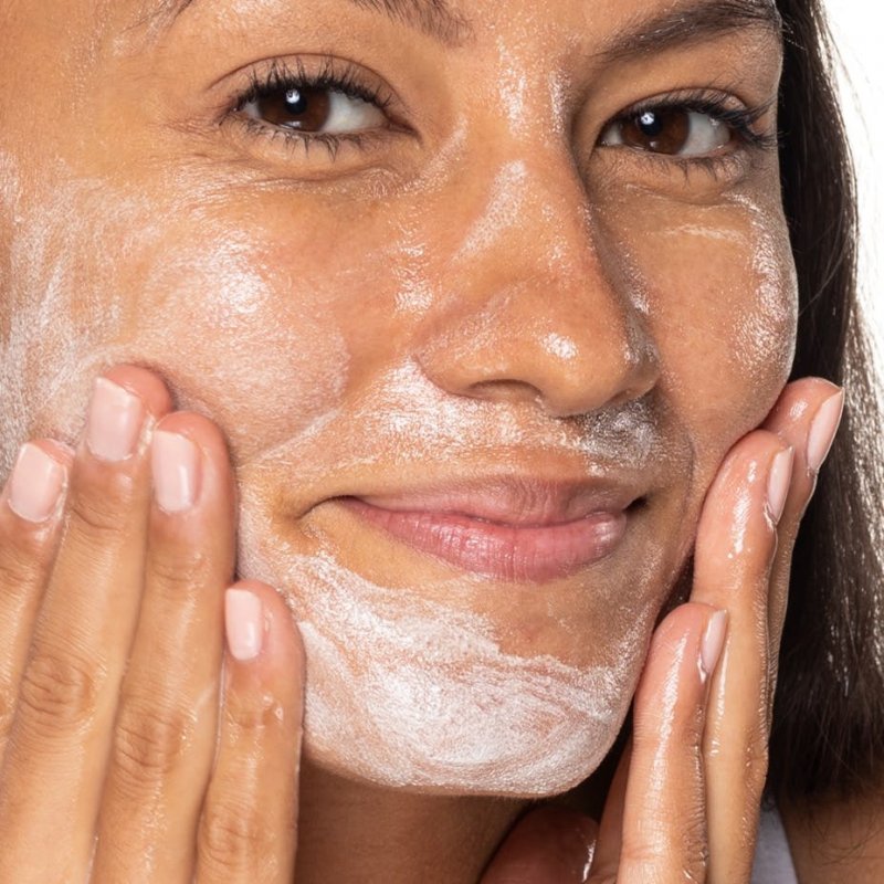 Neutrogena Hydro Boost Water Cleansing Gel, 200ml