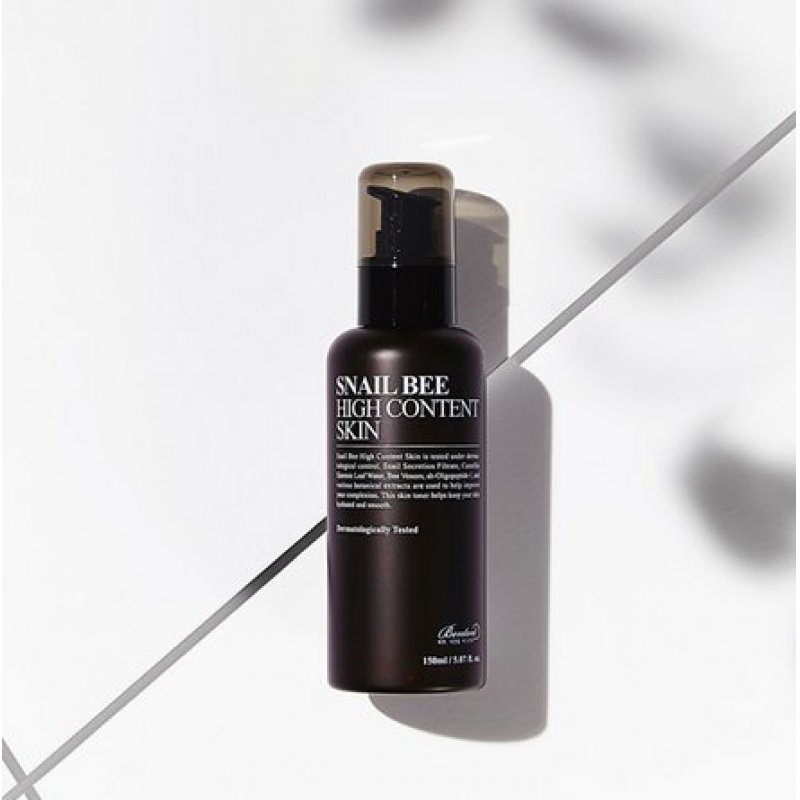 Benton Snail Bee High Content Skin Toner 150ml - Moisturizing and Soothing with Snail Secretion Filtrate and Green Tea