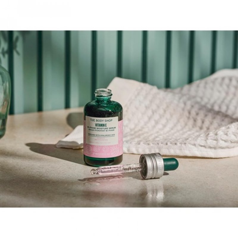 The Body Shop Vitamin E Bi-Phase Serum Hydration 1 Fl Oz