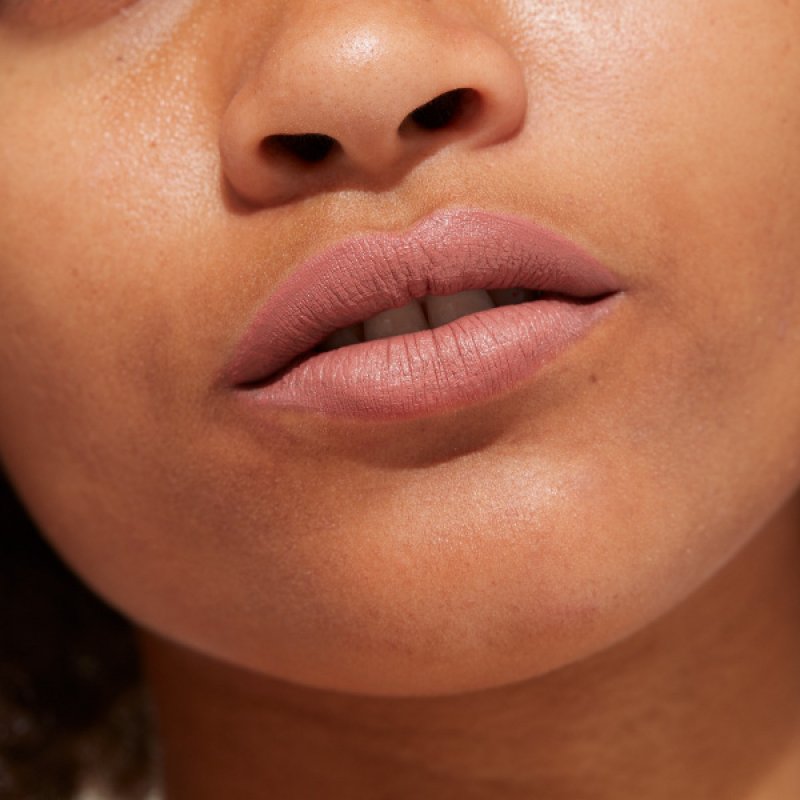 GOSH Liquid Matte Lips 007 Nougat Crisp