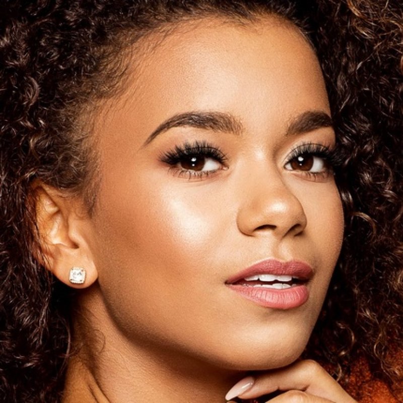 KISS Lash Couture Faux Mink Collection False Lashes Jubilee Ultrafine Tapered Synthetic with Lash Glue