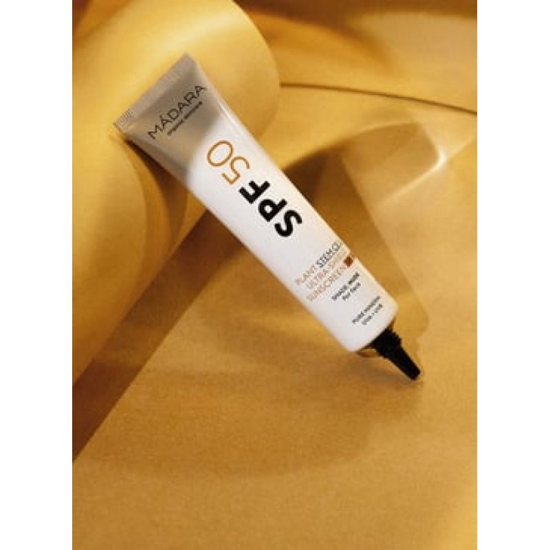 MÁDARA Cosmetics SPF50 Plant Stem Cell Ultra-Shield Sunscreen Sunscreen cream Face 50 Adults
