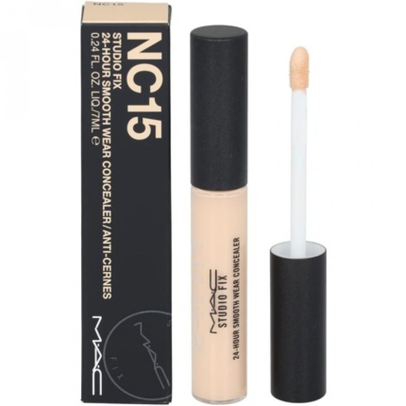 M.A.C Studio Fix 24-Hour Smooth Wear Concealer NC15 7ml