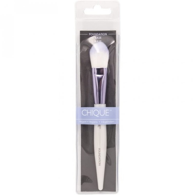 Chique Studio Foundation