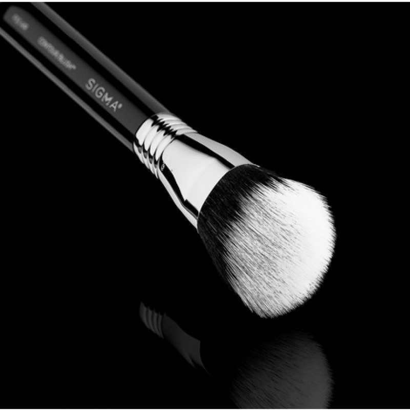 Sigma Beauty F53 Air Contour/Blush Makeup and Skincare Brush - Duo Fiber Softly Angled Kabuki Brush - Vegan,