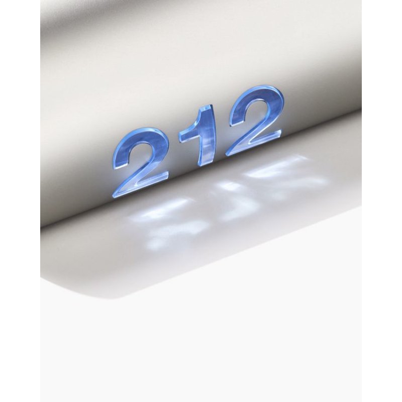 212 Eau De Toilette Spray 100ml 3.4oz