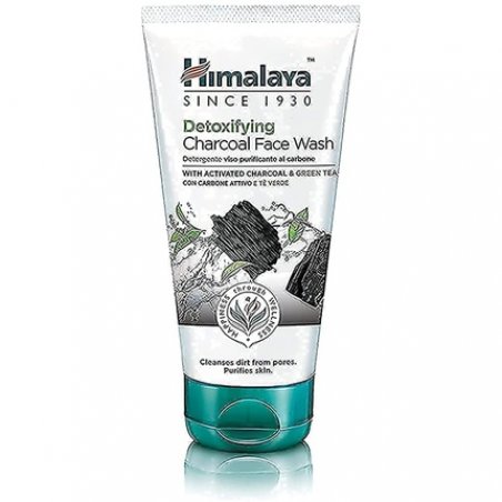 Himalaya Detoxifying Charcoal Face Wash with Green Tea and Coconut Charcoal Powder 150ml