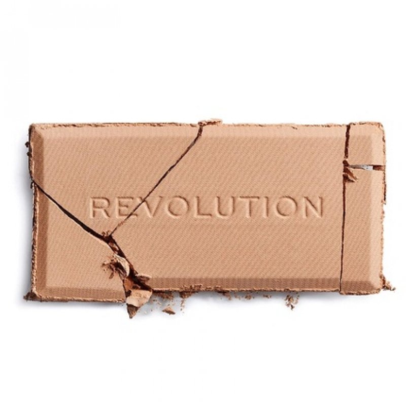 Revolution Matte Base Powder P5