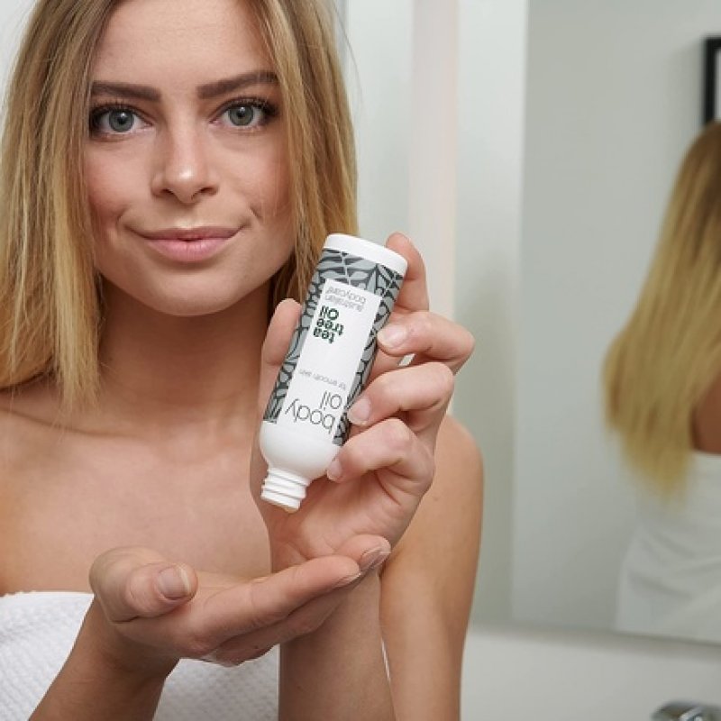 Stretch Mark Oil 100% Vegan 150ml Tea Tree