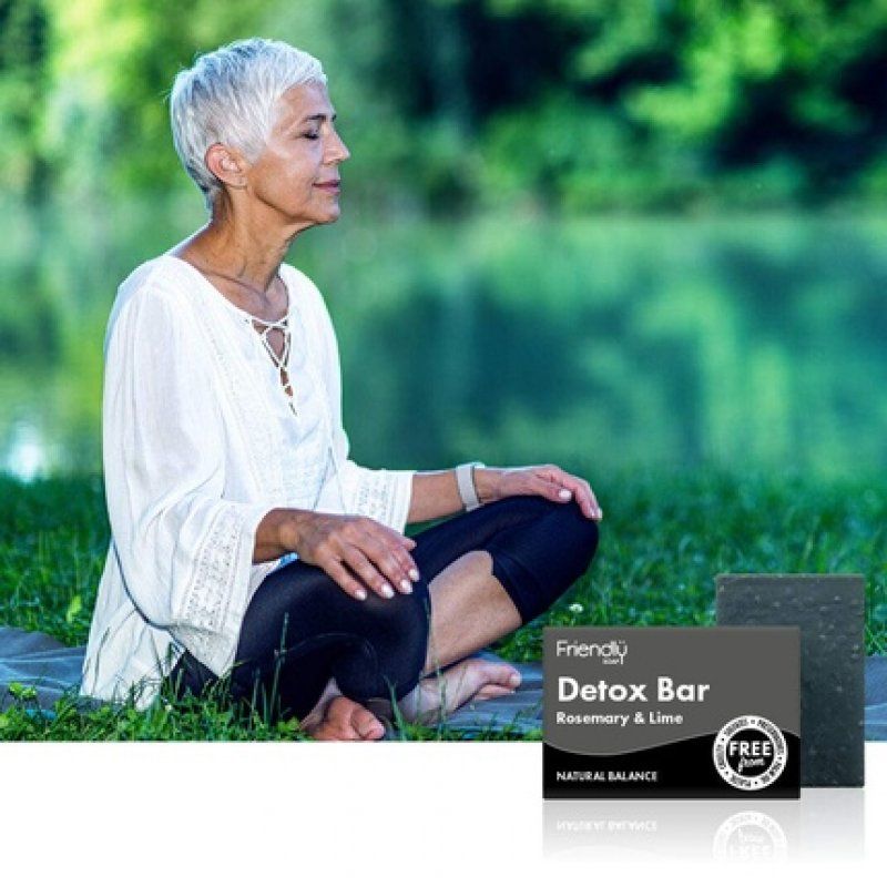 Friendly Soap Natural Activated Charcoal Detox Bar Soap 95g