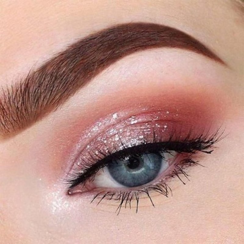 Makeup Revolution Forever Flawless Eyeshadow Palette Affinity 18 Shades 19.8g